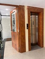 Hotel Soumya Sarovar