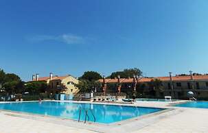 Private Garden and 3 Shared Pools in Bibione 4 you