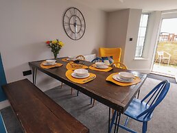 Apt 1 @ Hunter's Quay