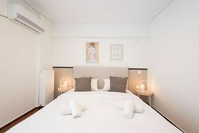 Seaside Elegance Brand New 2BD Luxury Stay