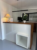 feelfalt Café & Hotel