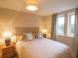 Time and Tide Apartment 25