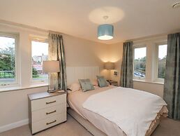 Time and Tide Apartment 25