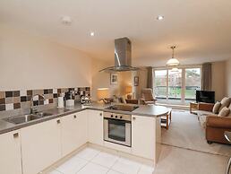 Time and Tide Apartment 25