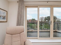 Time and Tide Apartment 25