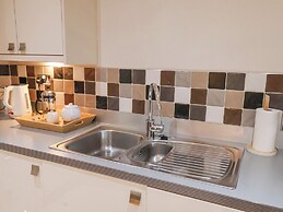 Time and Tide Apartment 25