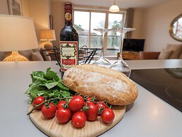 Time and Tide Apartment 25