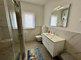 Apartment Fruky