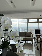 Cosy Deluxe Flat Manila Bay City Views