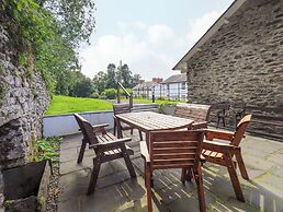 Abbots Reading Mews 1