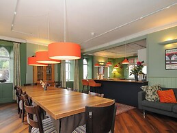 Sycamore Apartment