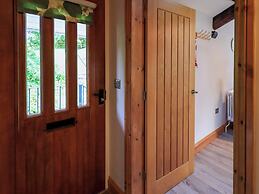 Abbots Reading Mews 2