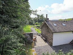 Abbots Reading Mews 2
