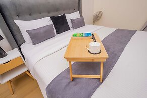 Executive 1 Br -Gtc with gym & Pool