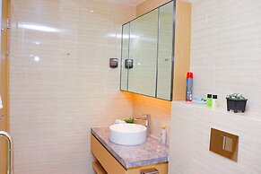 Executive 1 Br -Gtc with gym & Pool