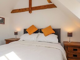 Bobbies' Retreat, 20 High Street