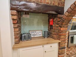 Bobbies' Retreat, 20 High Street