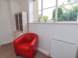 Bobbies' Retreat, 20 High Street