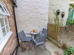 Bobbies' Retreat, 20 High Street