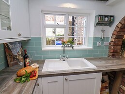 Bobbies' Retreat, 20 High Street