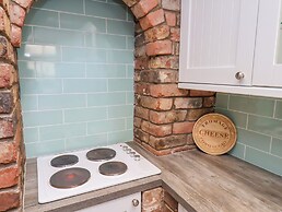 Bobbies' Retreat, 20 High Street