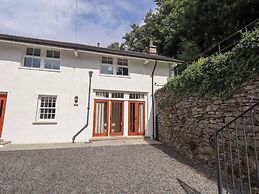 Abbots Reading Suite