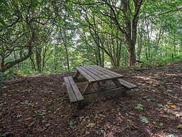 Abbots Reading Suite