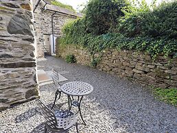 Abbots Reading Suite
