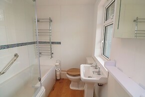 Seashells, 17 Channel View