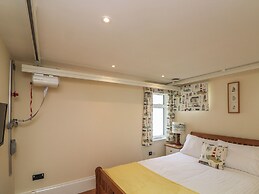 Seashells, 17 Channel View