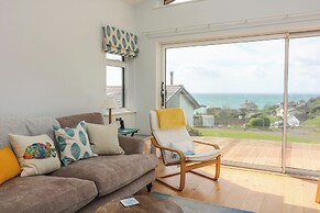 Seashells, 17 Channel View