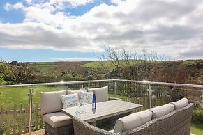 Seashells, 17 Channel View