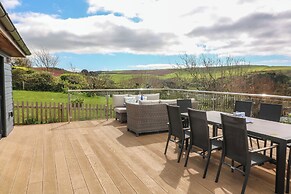 Seashells, 17 Channel View