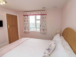 Seashells, 17 Channel View