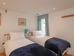 Seashells, 17 Channel View