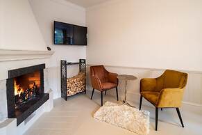 The Pearl Riga Apartment With Garden View