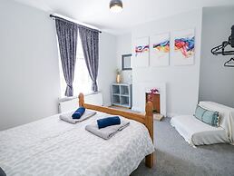 15 South Avenue Mews