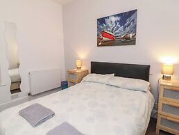 6 Searock Apartments