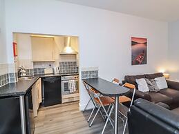 6 Searock Apartments