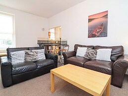 6 Searock Apartments