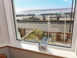 Apt 4 @ Hunter's Quay
