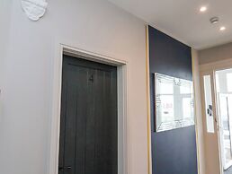 Apt 4 @ Hunter's Quay