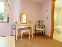 Swandown 11 The Cygnet