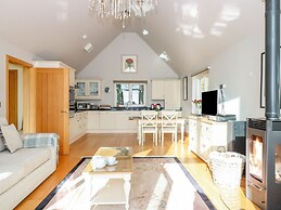 Swandown 11 The Cygnet