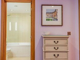 Swandown 11 The Cygnet