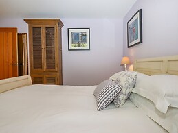 Swandown 11 The Cygnet