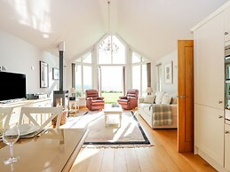 Swandown 11 The Cygnet