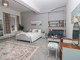 The Miners Hall Retreat