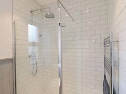 Upper Hurst Farmhouse