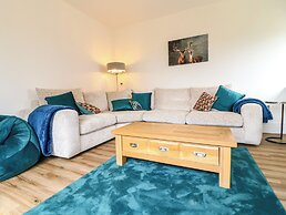 Upper Hurst Farmhouse